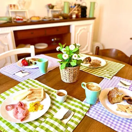 Podere Al Fico Bed & Breakfast Collemezzano